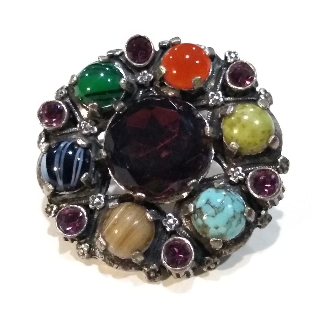 Vintage Bohemian Looking Brooch.